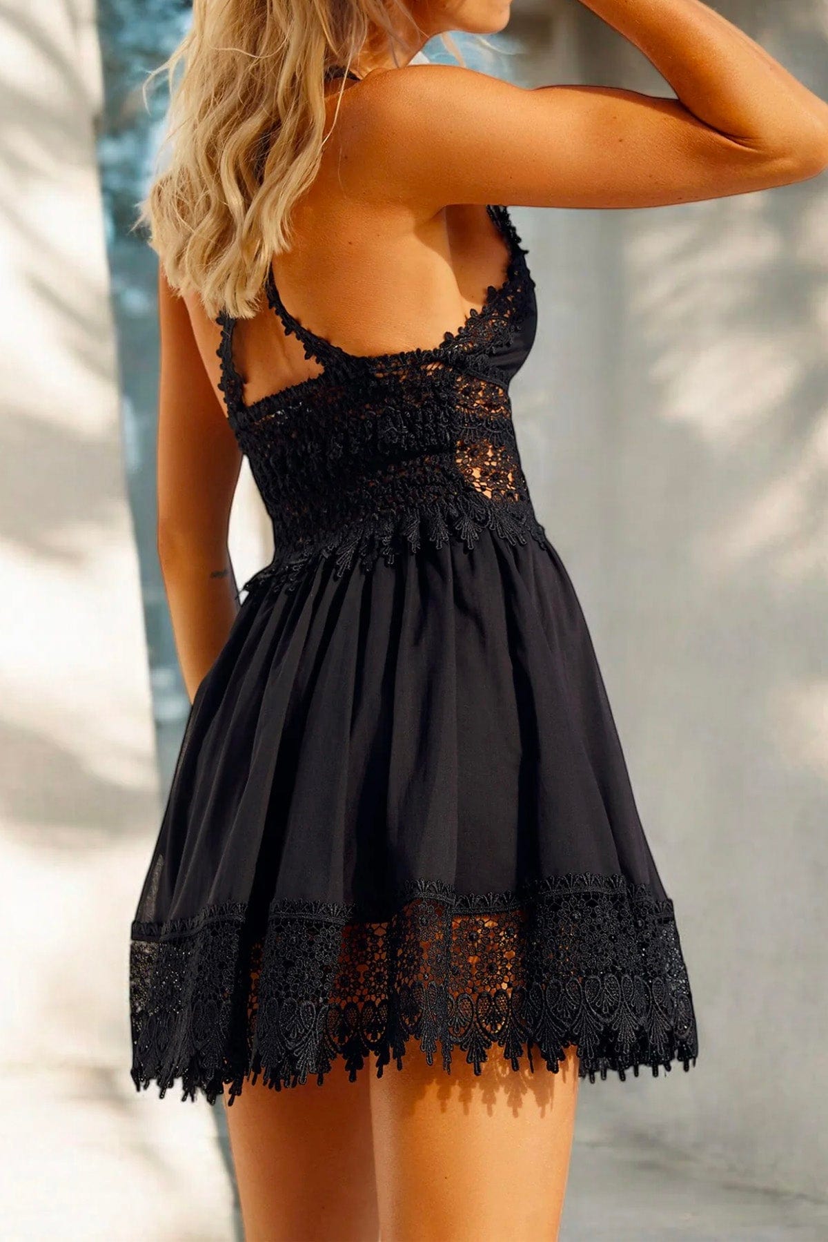 CHARO RUIZ ABITO  Vestito corto nero in pizzo Caro Ruiz Marilyn