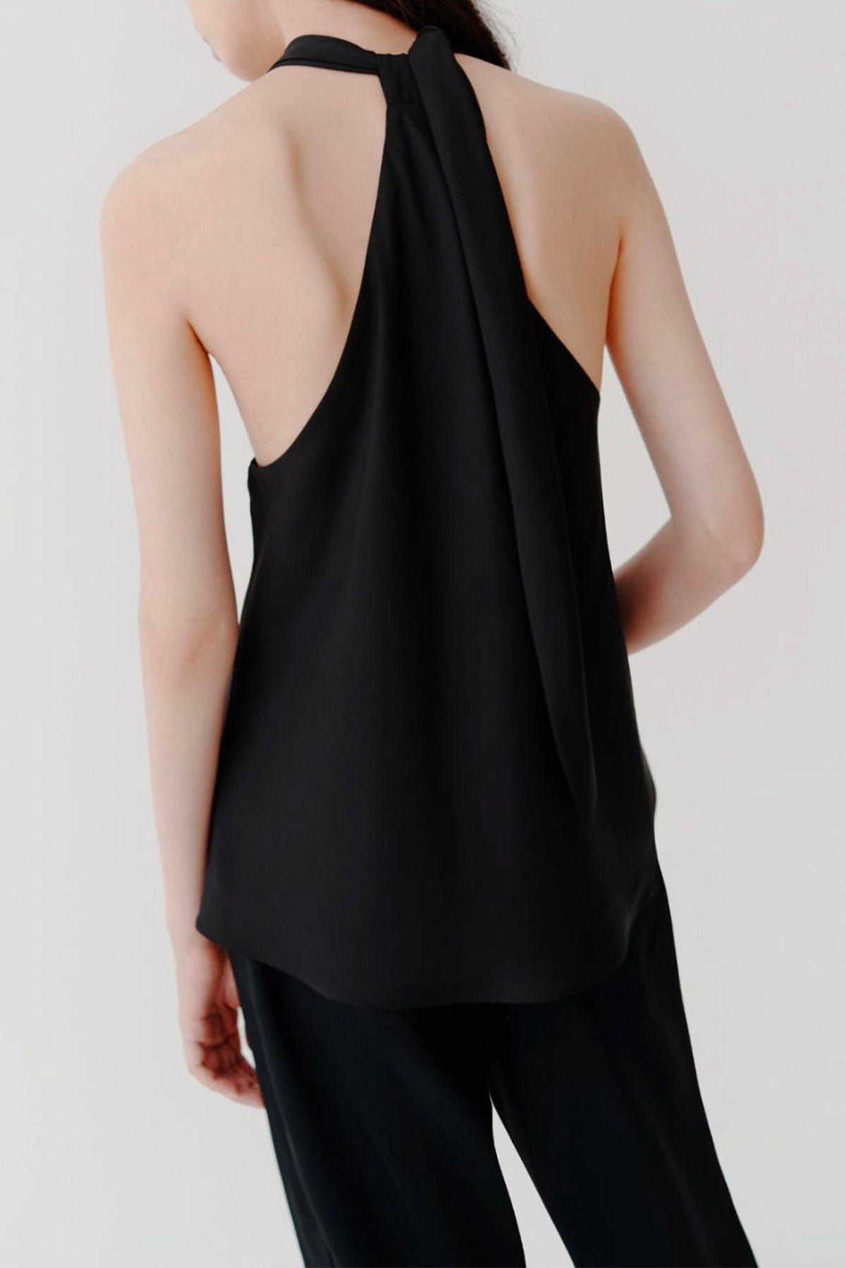 MARELLA TOP-CANOTTIERA IN TES.  Top nero incrociato nero donna Marella Bermuda
