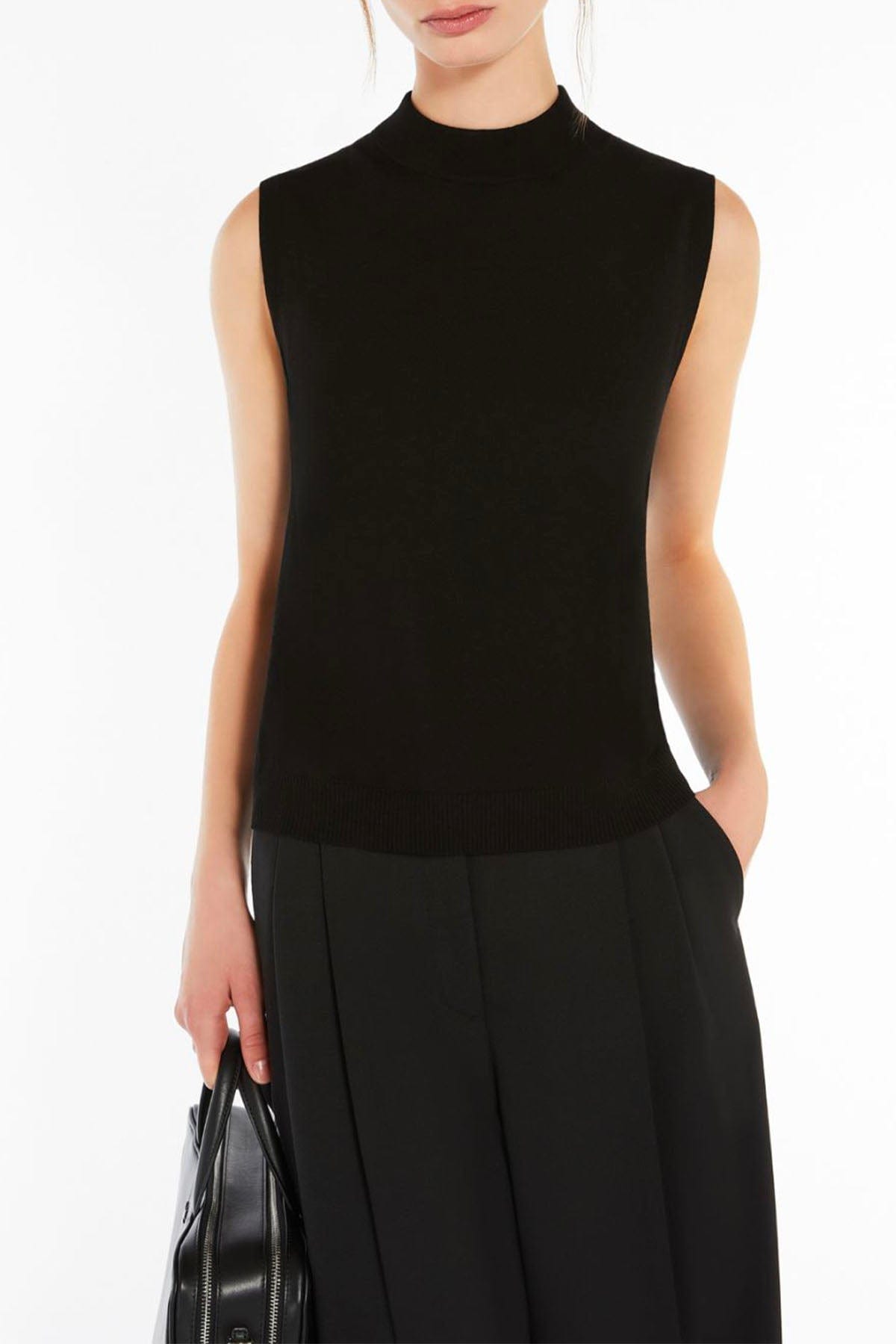 MAXMARA&#39;S BRANDS MAGLIA-CANOTTIERA-TOP  Maglia Nera Donna Max Mara Weekend Belgio