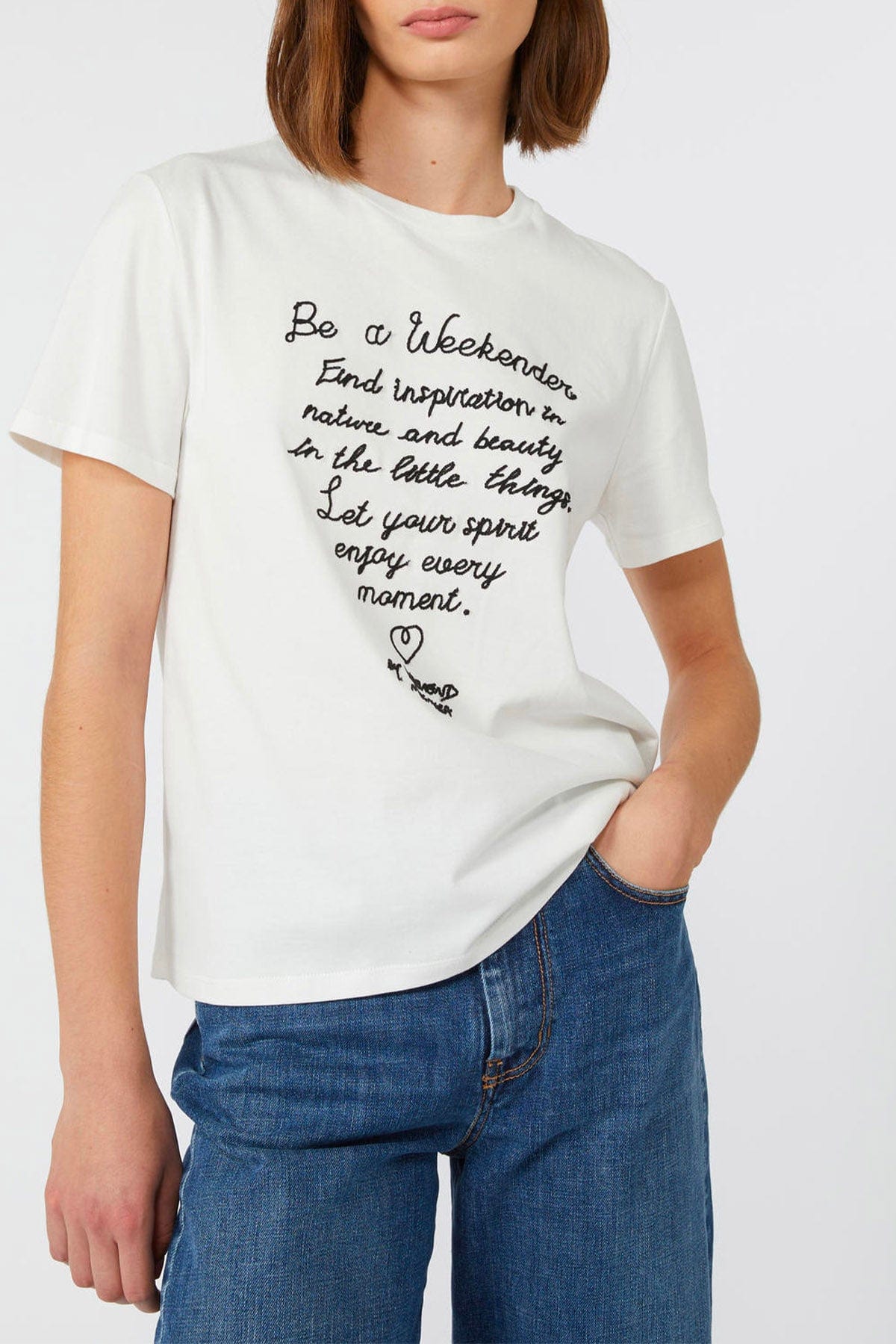 MAXMARA&#39;S BRANDS T&#39;SHIRT  T-Shirt bianca ricamata Weekend Max Mara Ara