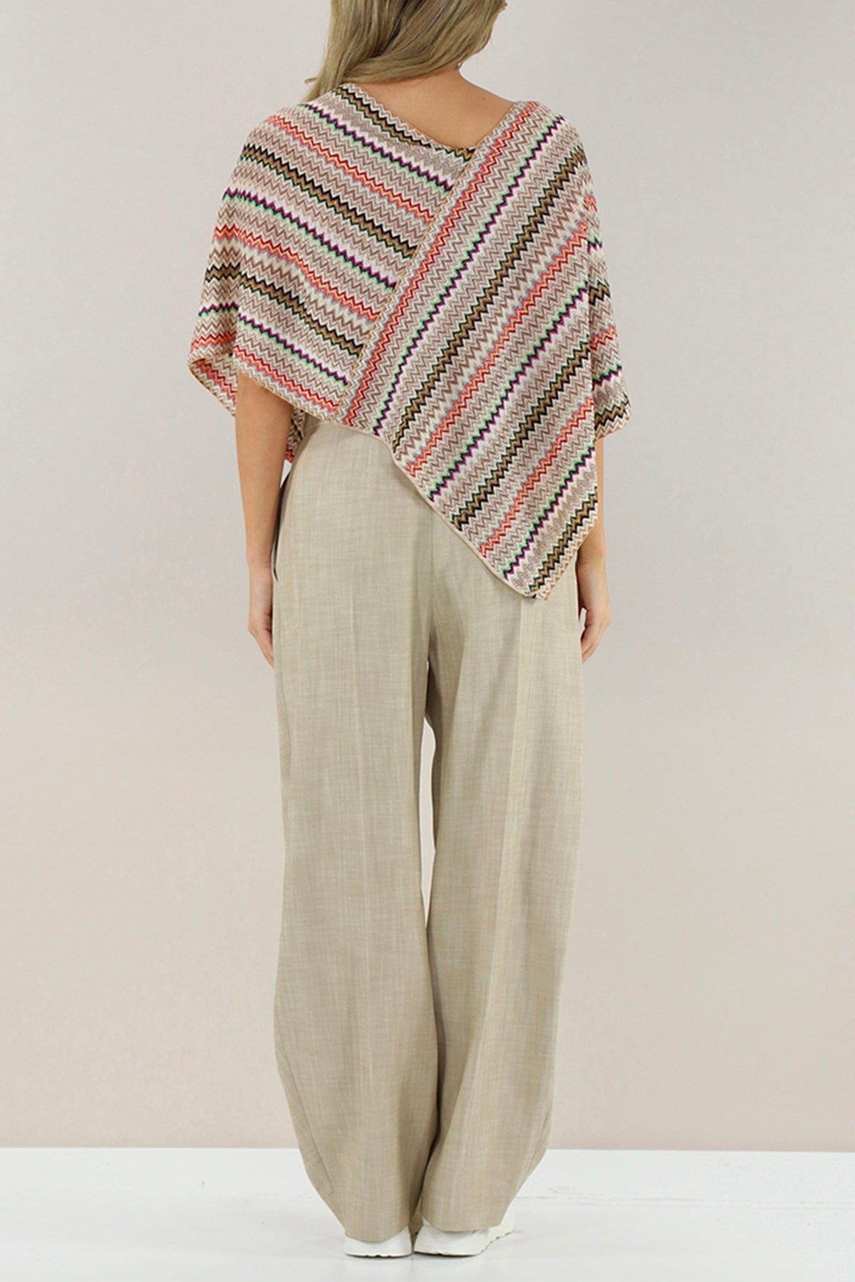 MISSONI PONCHO-COPRISPALLE  Poncho in fantasia Missoni MP1GVMDA008