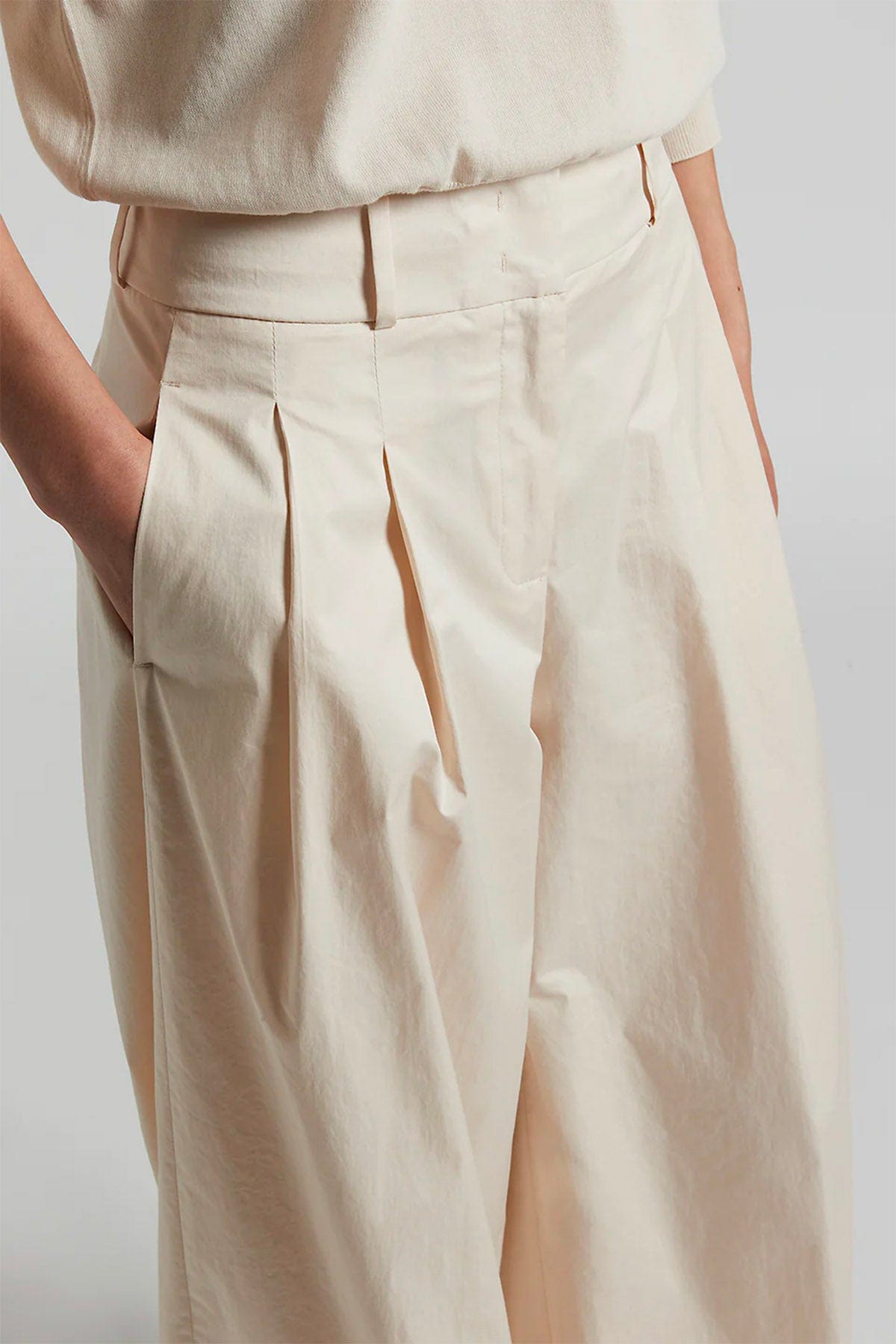 PESERICO PANTALONE LUNGO  Pantalone donna raso leggero di cotone stretch mano vela Peserico