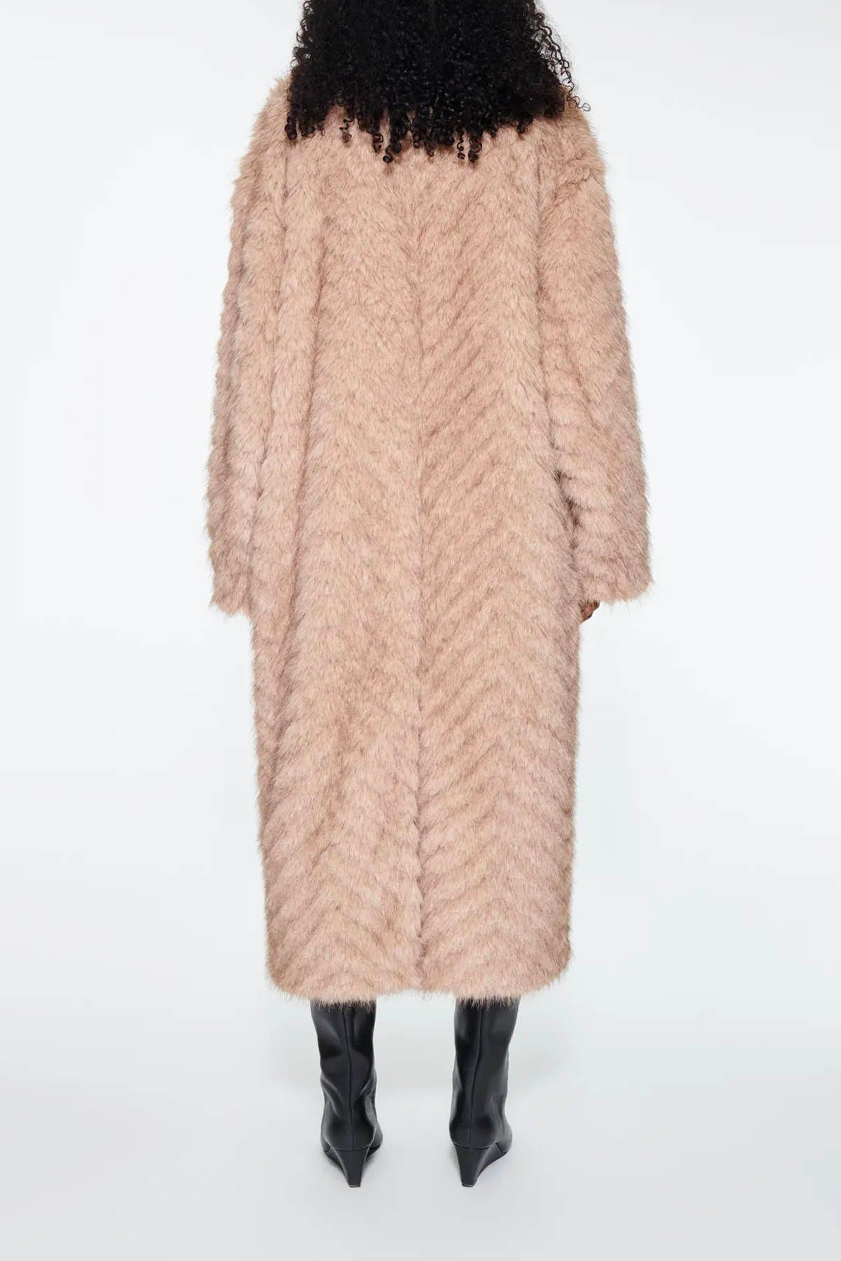 STAND STUDIO MANTELLO-MANTELLA  Cappotto Faux Fur Stand Studio Wynther